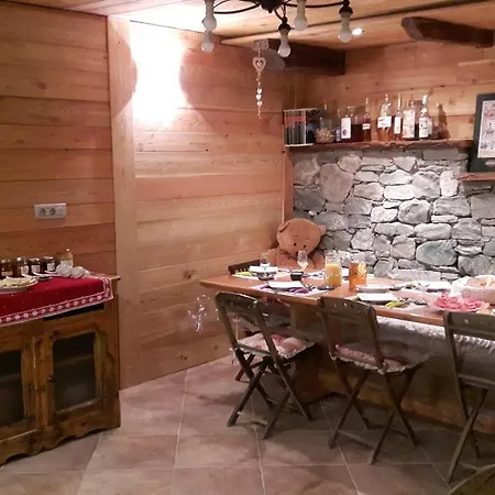 La Del Mulino Oda ve Kahvaltı Pollein