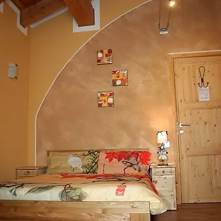 La Del Mulino Bed & Breakfast Pollein